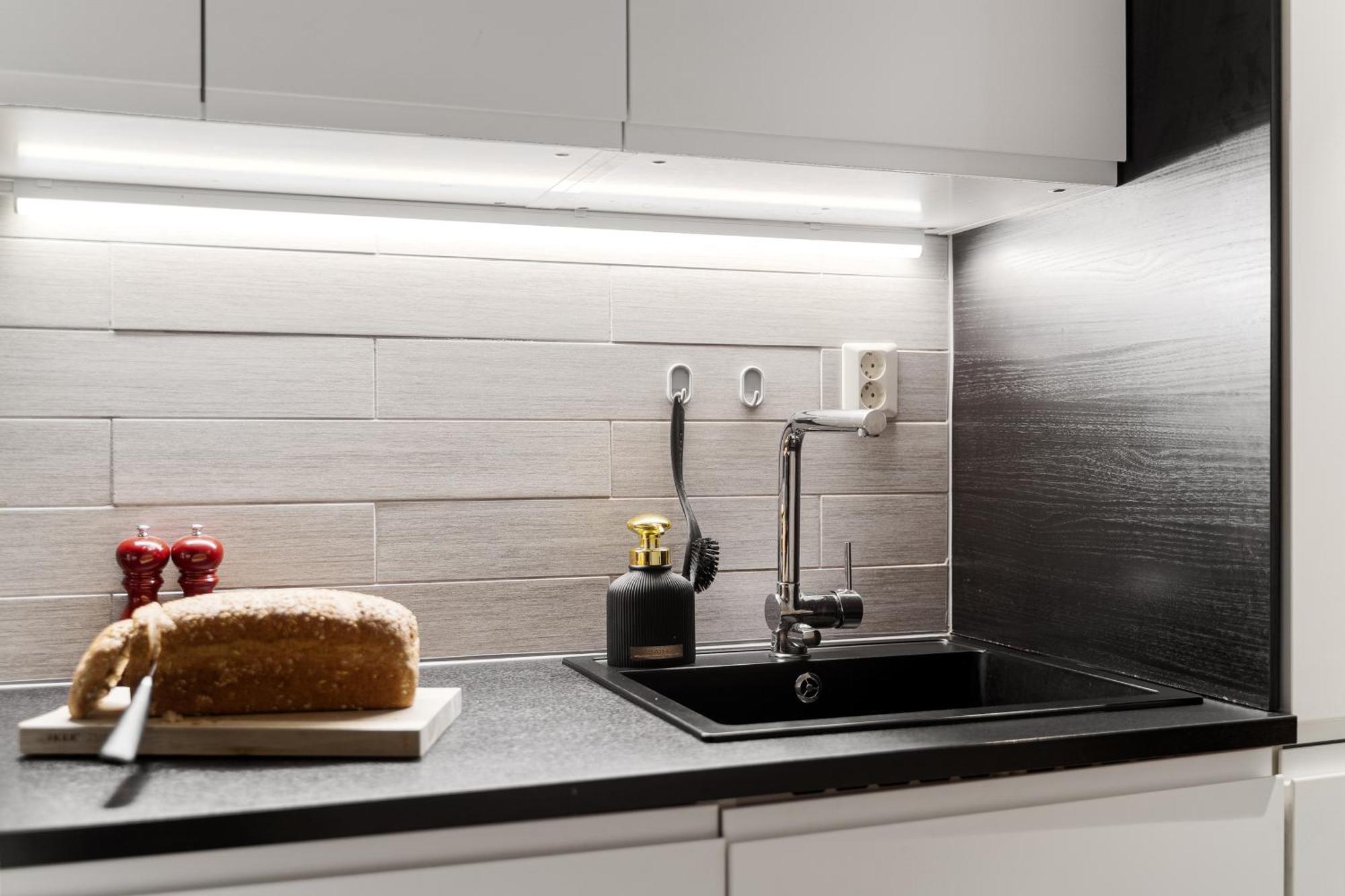Solsiden Modern Stay: King Beds, Private Entry Trondheim Exterior foto